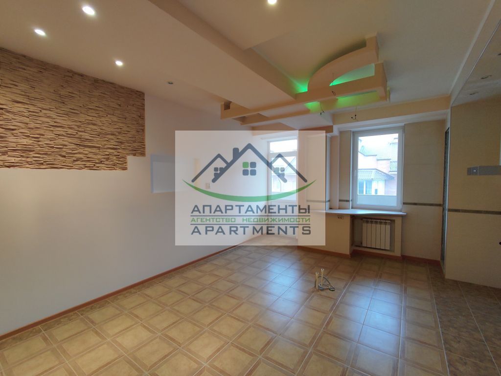 Продажа 4-комнатной квартиры, Пятигорск, Партизанская ул,  1Бк2