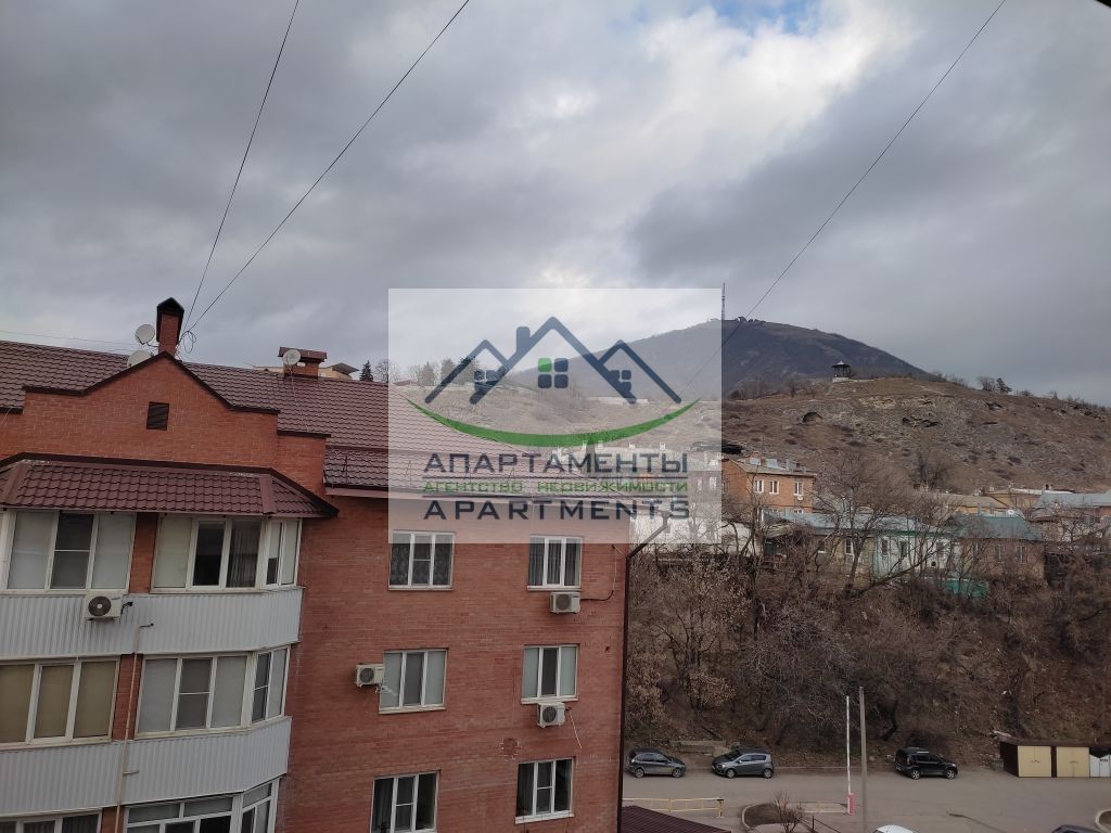 Продажа 4-комнатной квартиры, Пятигорск, Партизанская ул,  1Бк2