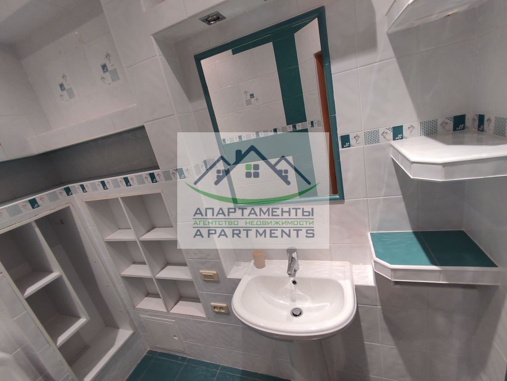 Продажа 4-комнатной квартиры, Пятигорск, Партизанская ул,  1Бк2