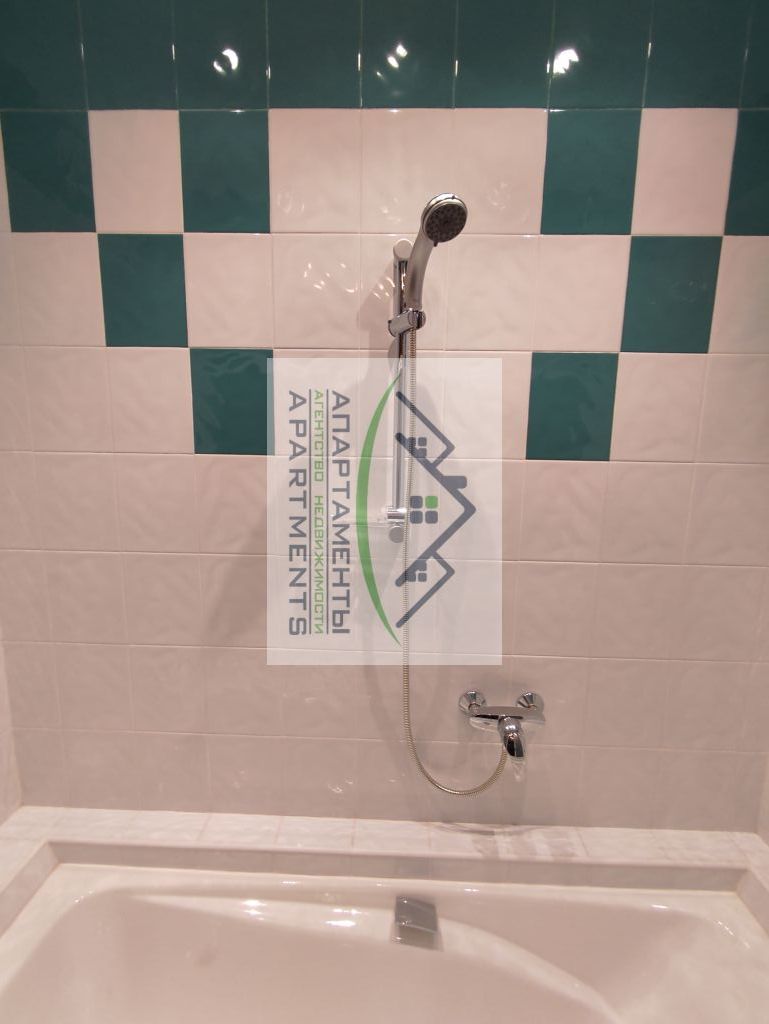 Продажа 4-комнатной квартиры, Пятигорск, Партизанская ул,  1Бк2