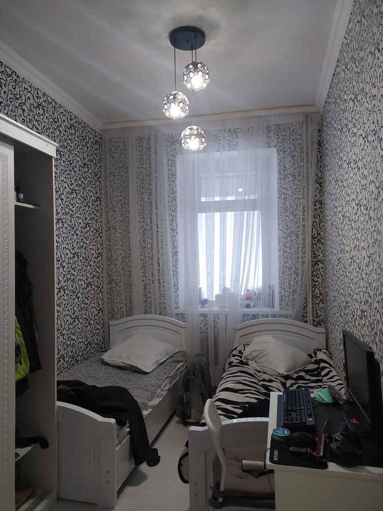 Продажа 3-комнатной квартиры, Батайск, Ленина ул,  25