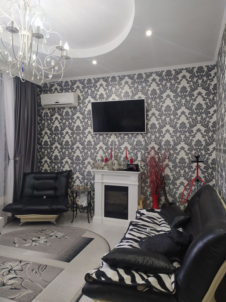 Продажа 3-комнатной квартиры, Батайск, Ленина ул,  25