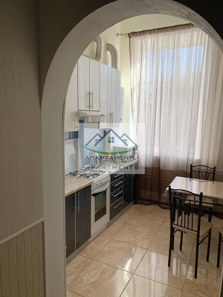 Продажа 2-комнатной квартиры, Пятигорск, Кирова пр-кт,  58