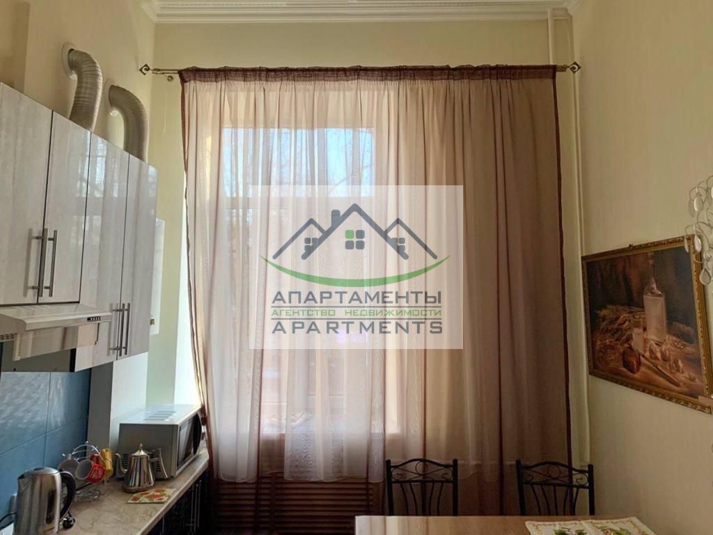 Продажа 2-комнатной квартиры, Пятигорск, Кирова пр-кт,  58