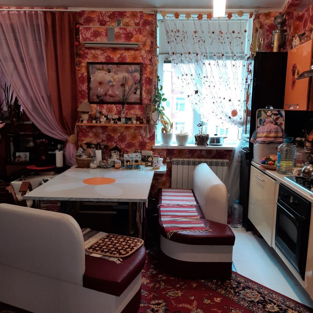 Продажа 1-комнатной квартиры, Батайск, Комарова ул,   131
