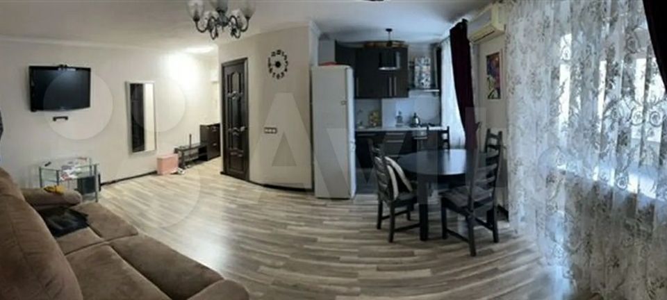 Продажа 2-комнатной квартиры, Батайск, Кирова ул,  34