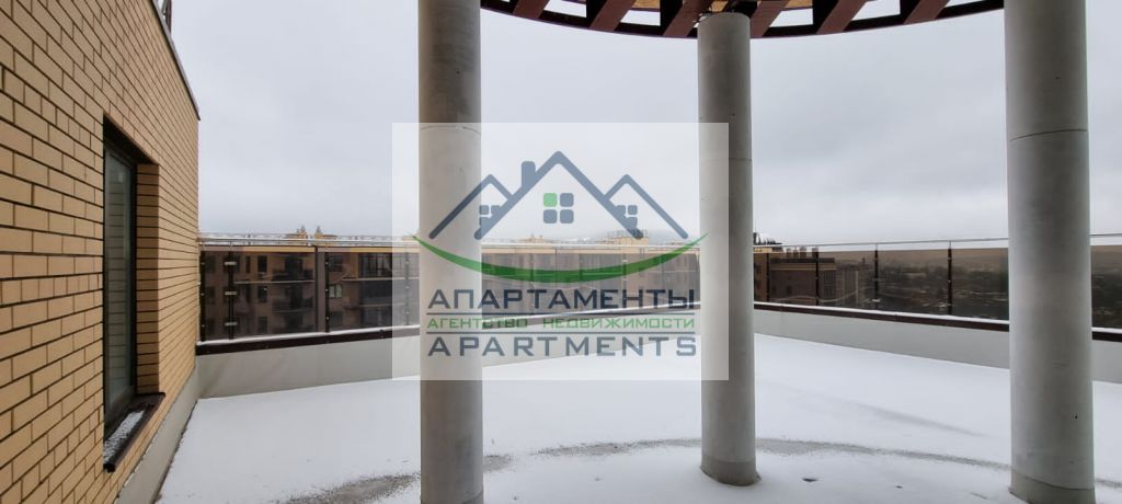 Продажа 5-комнатной квартиры, Пятигорск, Адмиральского ул,  1а