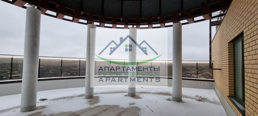 Продажа 5-комнатной квартиры, Пятигорск, Адмиральского ул,  1а