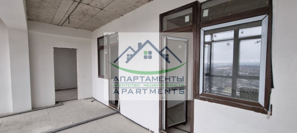 Продажа 5-комнатной квартиры, Пятигорск, Адмиральского ул,  1а