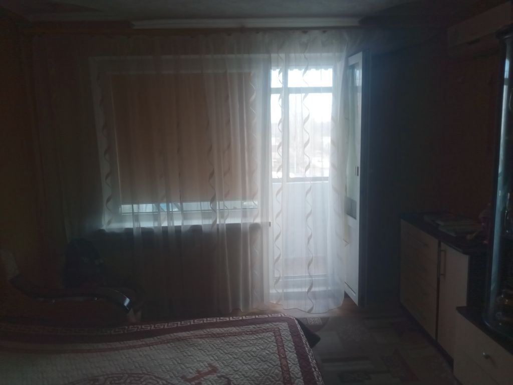 Продажа 3-комнатной квартиры, Батайск, Комарова ул,  171