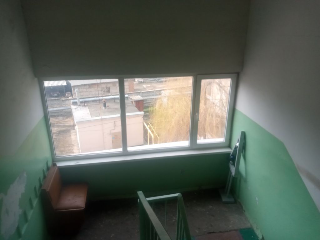 Продажа 3-комнатной квартиры, Батайск, Комарова ул,  171