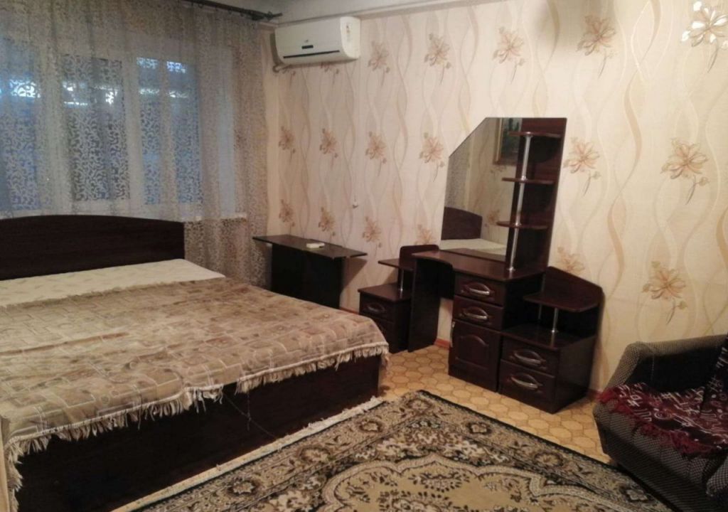 Продажа 2-комнатной квартиры, Батайск, Куйбышева ул,  146