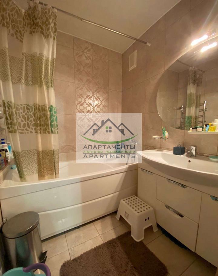 Продажа 3-комнатной квартиры, Пятигорск, Нежнова ул,  21к4