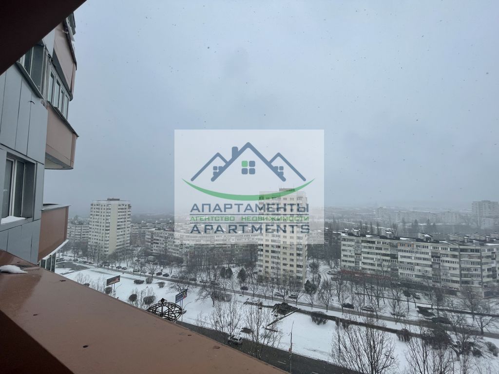 Продажа 3-комнатной квартиры, Пятигорск, Калинина пр-кт,  5а