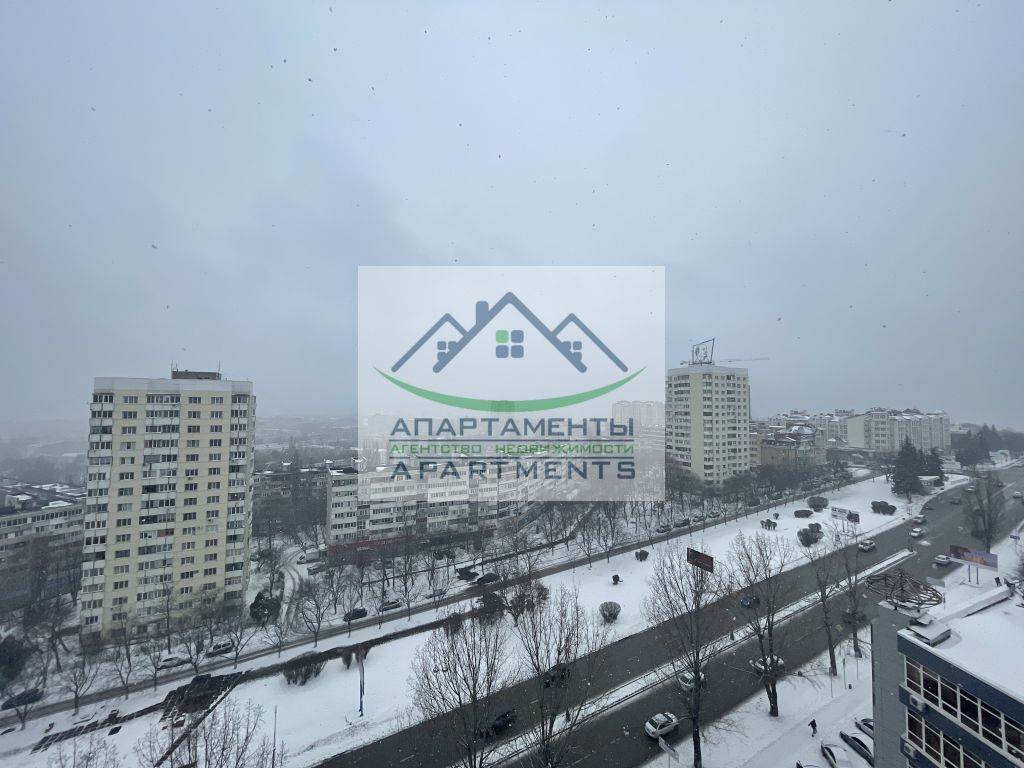 Продажа 3-комнатной квартиры, Пятигорск, Калинина пр-кт,  5а