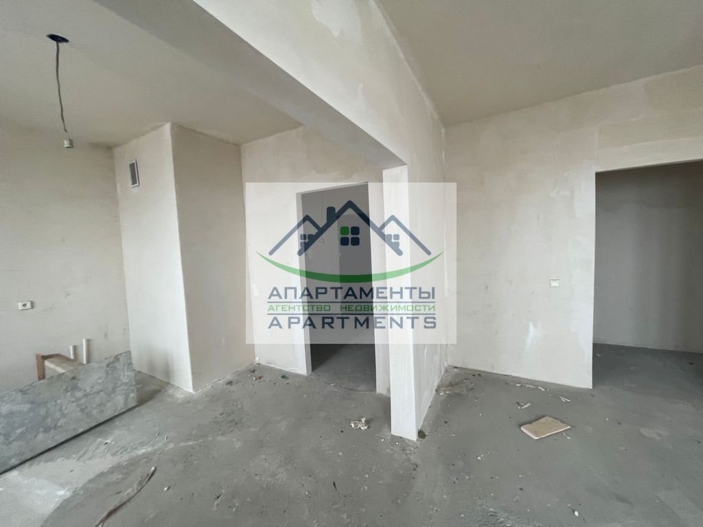 Продажа 3-комнатной квартиры, Пятигорск, Калинина пр-кт,  5а 