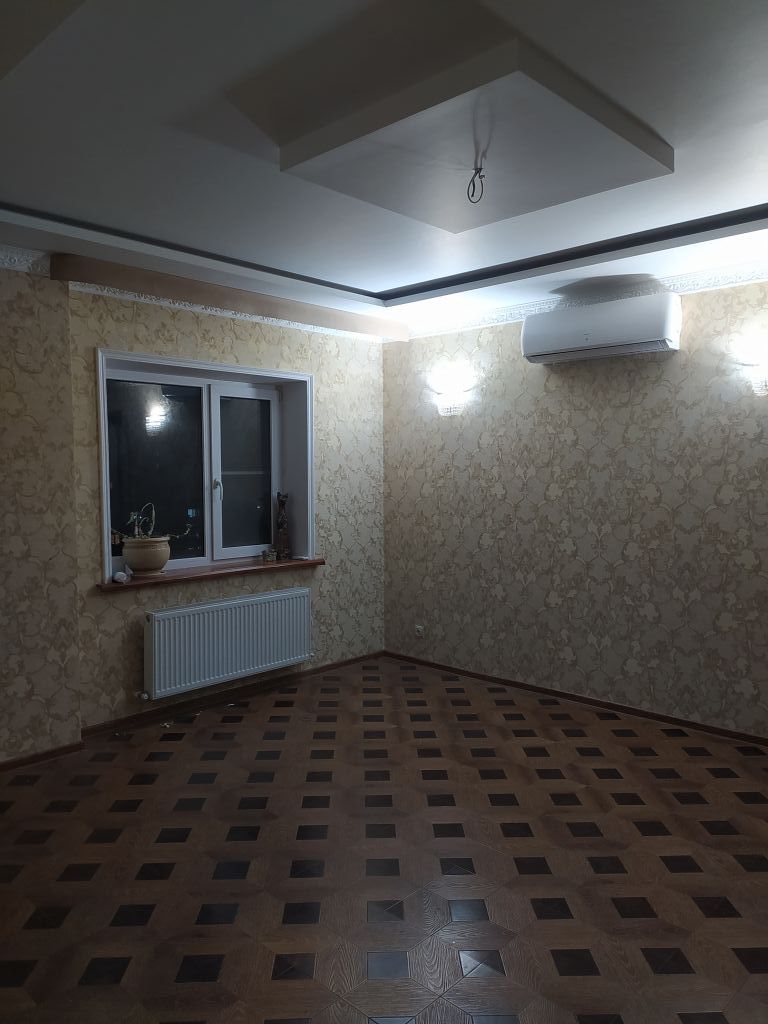 Продажа 3-комнатной квартиры, Батайск, Гастелло ул,  4б