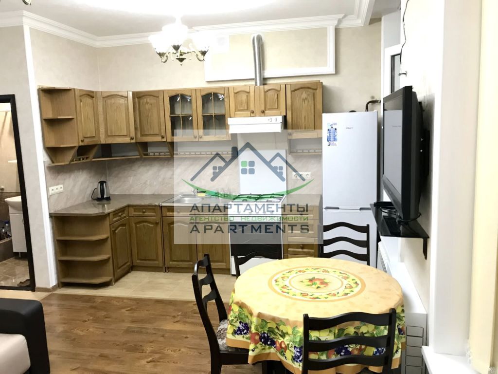 Продажа 2-комнатной квартиры, Пятигорск, Орджоникидзе ул,  3