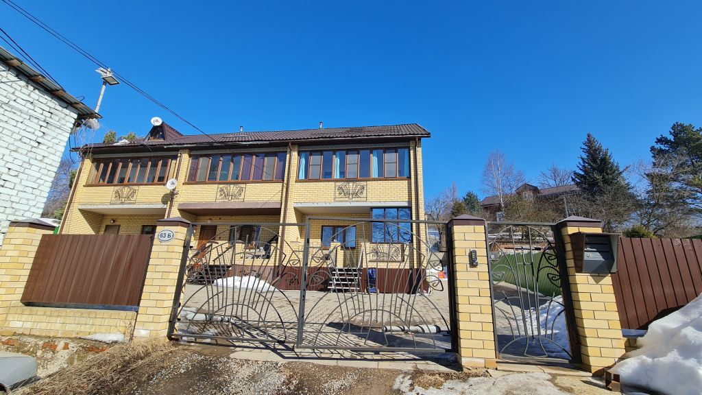 Продажа дома, 180м <sup>2</sup>, 3 сот., Кострома, Нижняя Дебря ул,  63Б