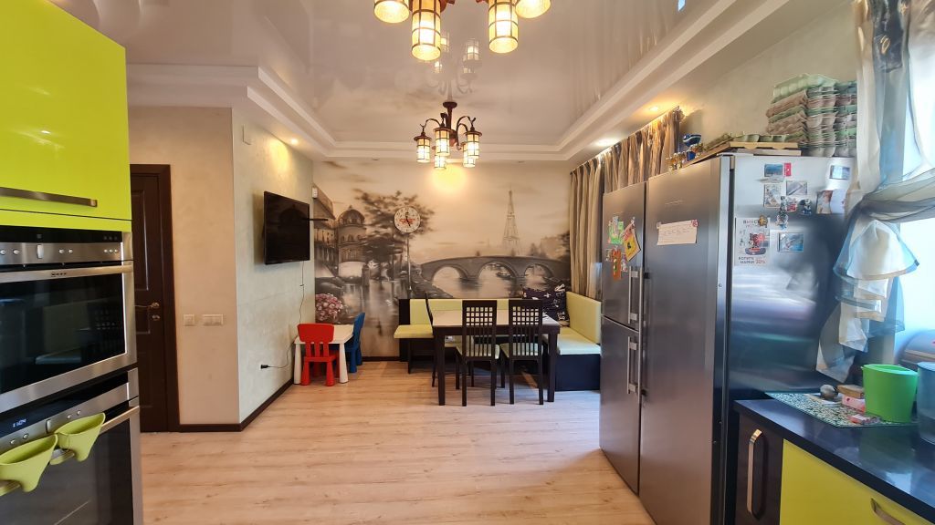 Продажа дома, 180м <sup>2</sup>, 3 сот., Кострома, Нижняя Дебря ул,  63Б