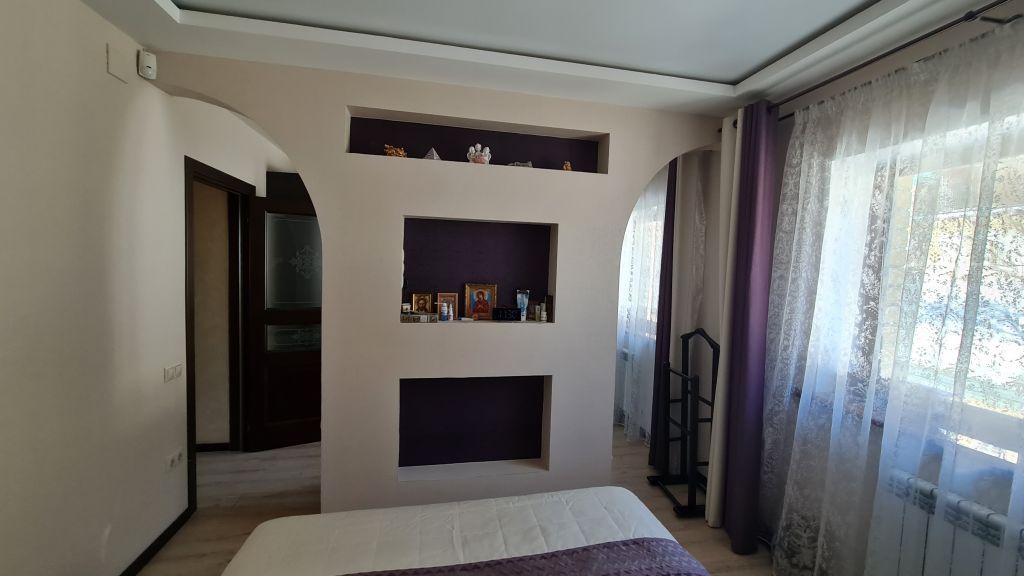 Продажа дома, 180м <sup>2</sup>, 3 сот., Кострома, Нижняя Дебря ул,  63Б