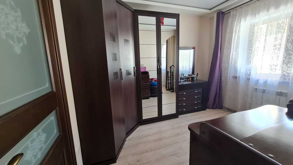 Продажа дома, 180м <sup>2</sup>, 3 сот., Кострома, Нижняя Дебря ул,  63Б