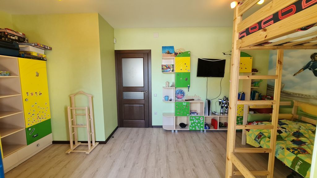 Продажа дома, 180м <sup>2</sup>, 3 сот., Кострома, Нижняя Дебря ул,  63Б