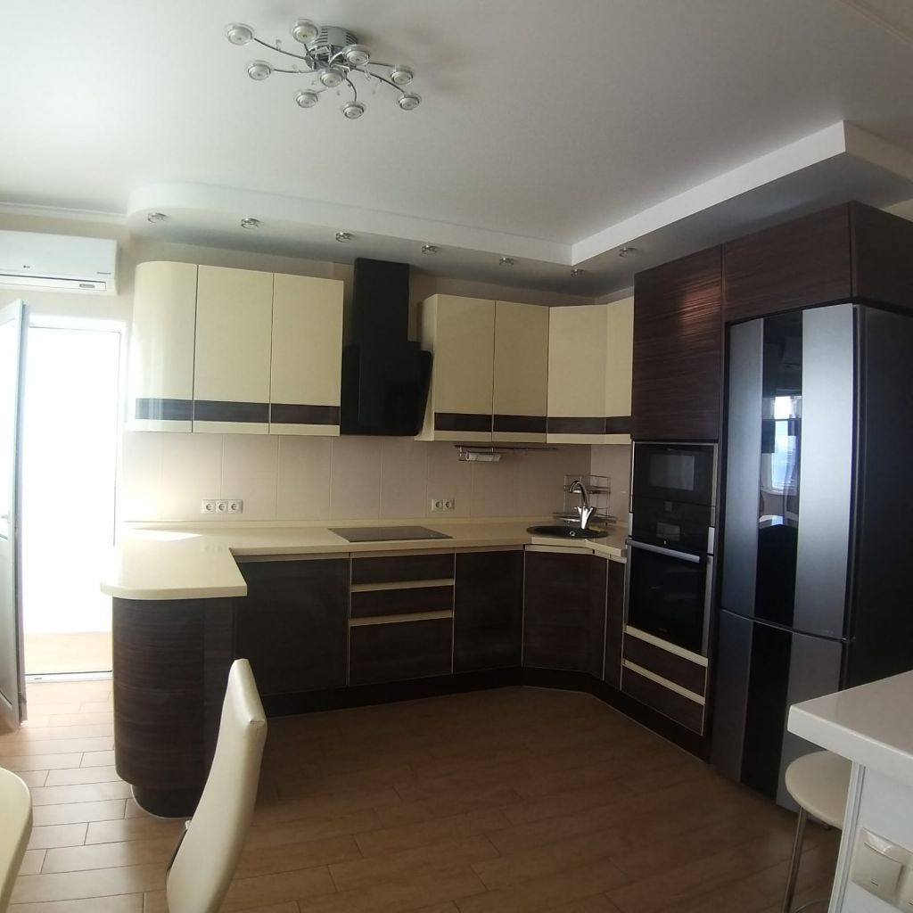 Продажа 2-комнатной квартиры, Пятигорск, Калинина пр-кт,  5к1