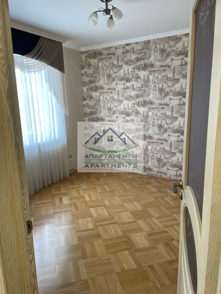 Продажа 4-комнатной квартиры, Ставропольский, Гагарина,  5к2