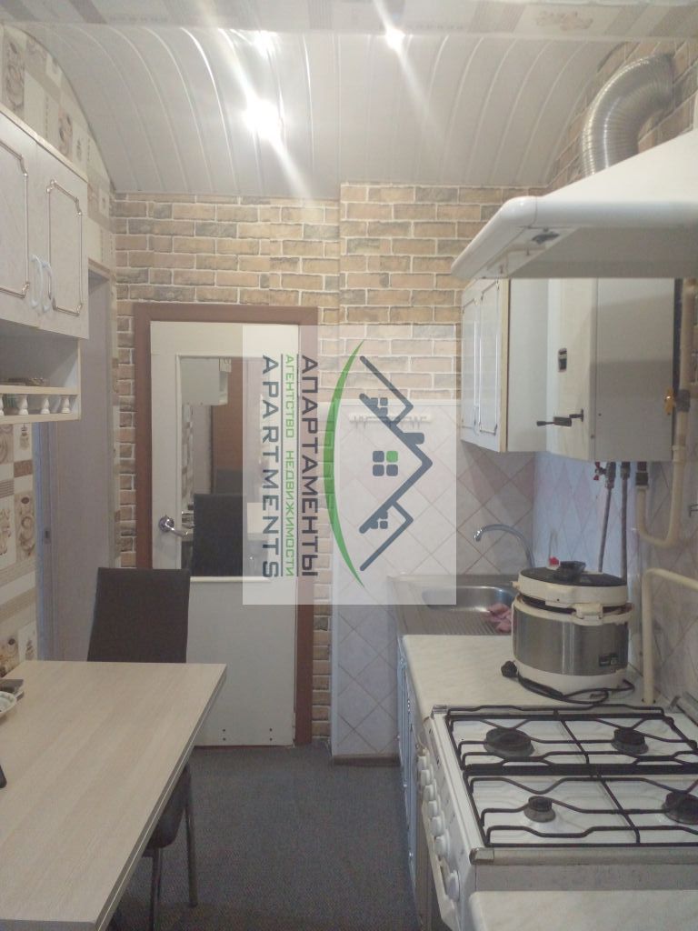 Продажа 2-комнатной квартиры, Ессентуки, Попова ул,  60