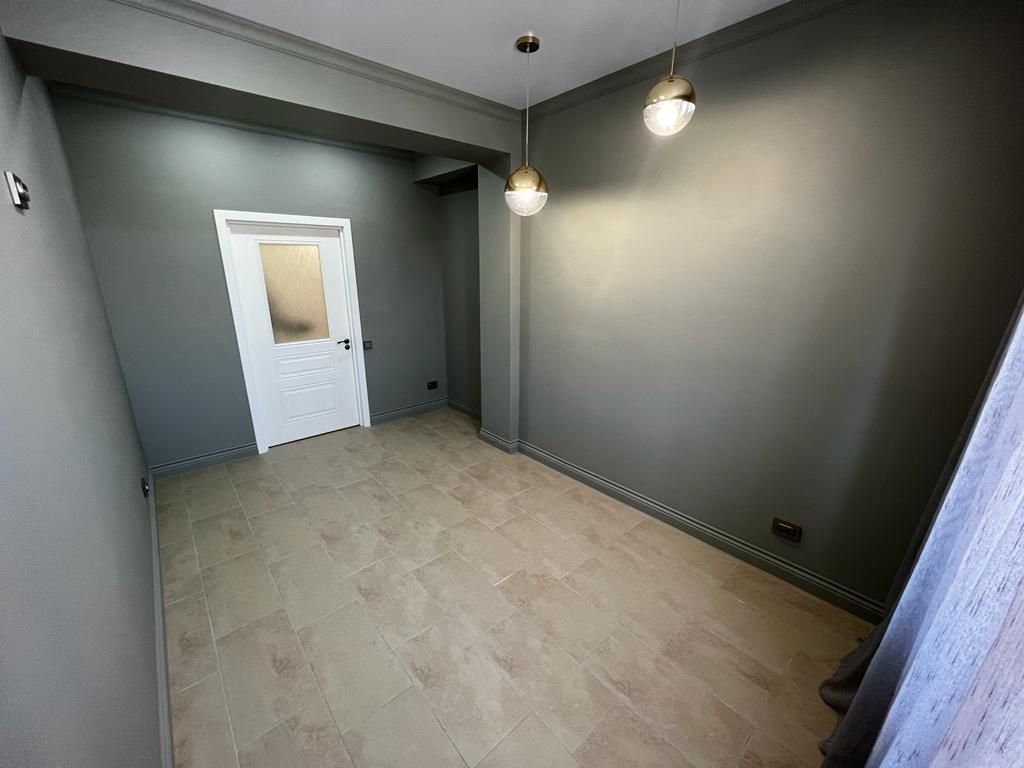 Продажа 2-комнатной квартиры, Пятигорск, Адмиральского ул,  1А