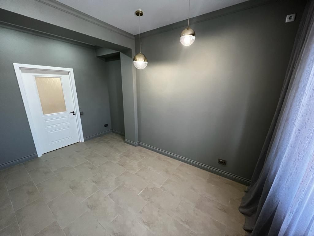 Продажа 2-комнатной квартиры, Пятигорск, Адмиральского ул,  1А