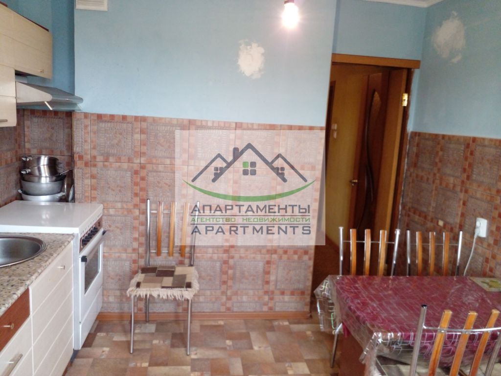 Продажа 2-комнатной квартиры, Ессентуки, Кисловодская ул,  30а