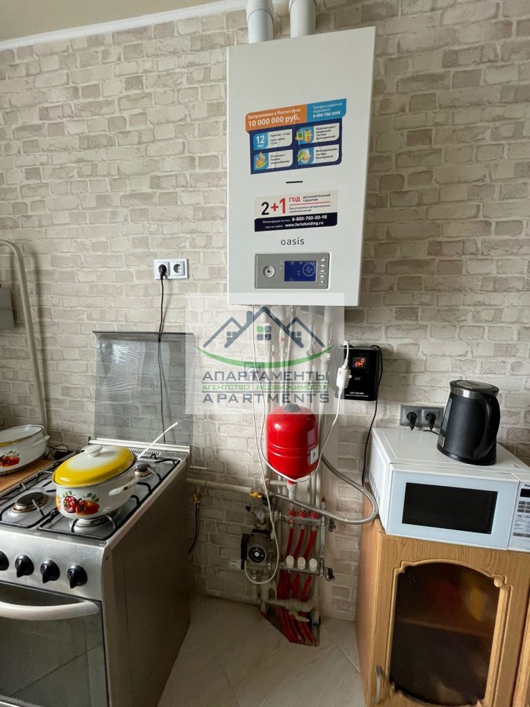 Продажа 3-комнатной квартиры, Ессентуки, Предгорная ул,  12