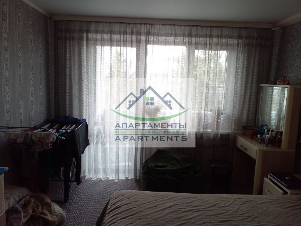 Продажа 3-комнатной квартиры, Ессентуки, 60 лет Октября ул,  12