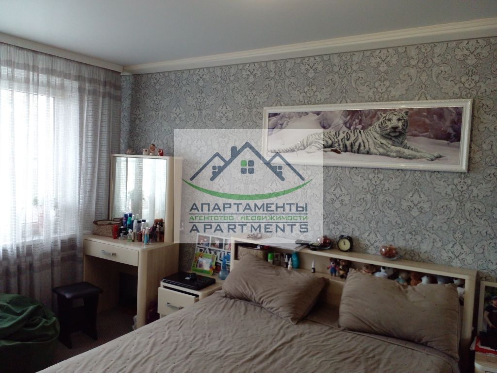 Продажа 3-комнатной квартиры, Ессентуки, 60 лет Октября ул,  12