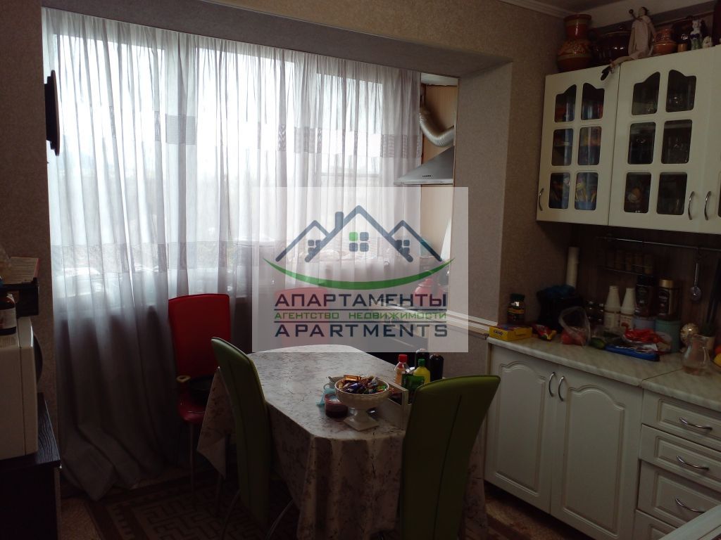 Продажа 3-комнатной квартиры, Ессентуки, 60 лет Октября ул,  12