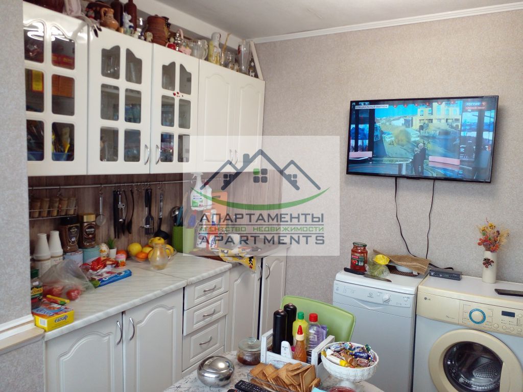 Продажа 3-комнатной квартиры, Ессентуки, 60 лет Октября ул,  12