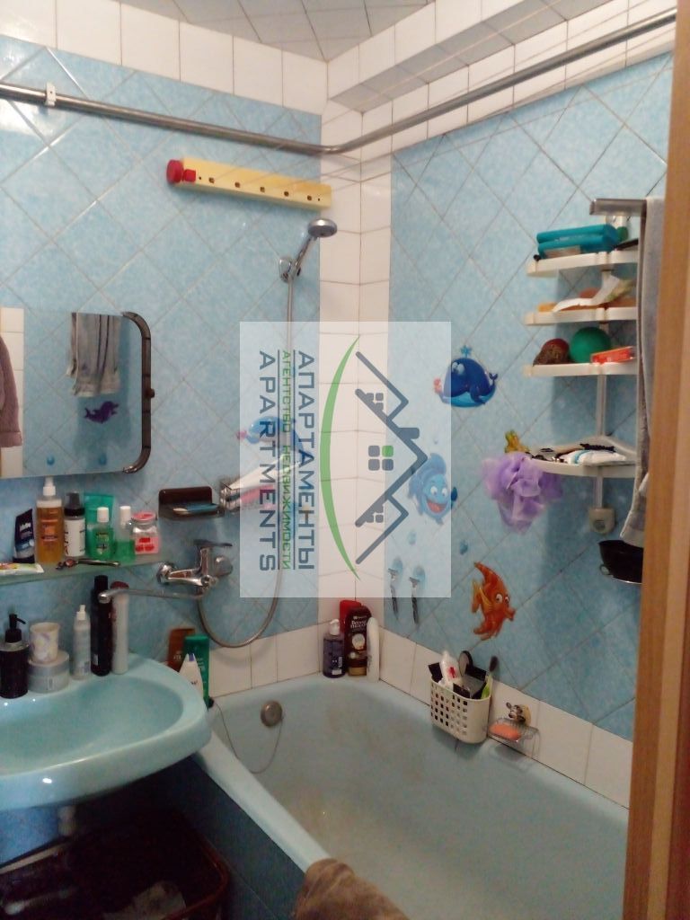 Продажа 3-комнатной квартиры, Ессентуки, 60 лет Октября ул,  12