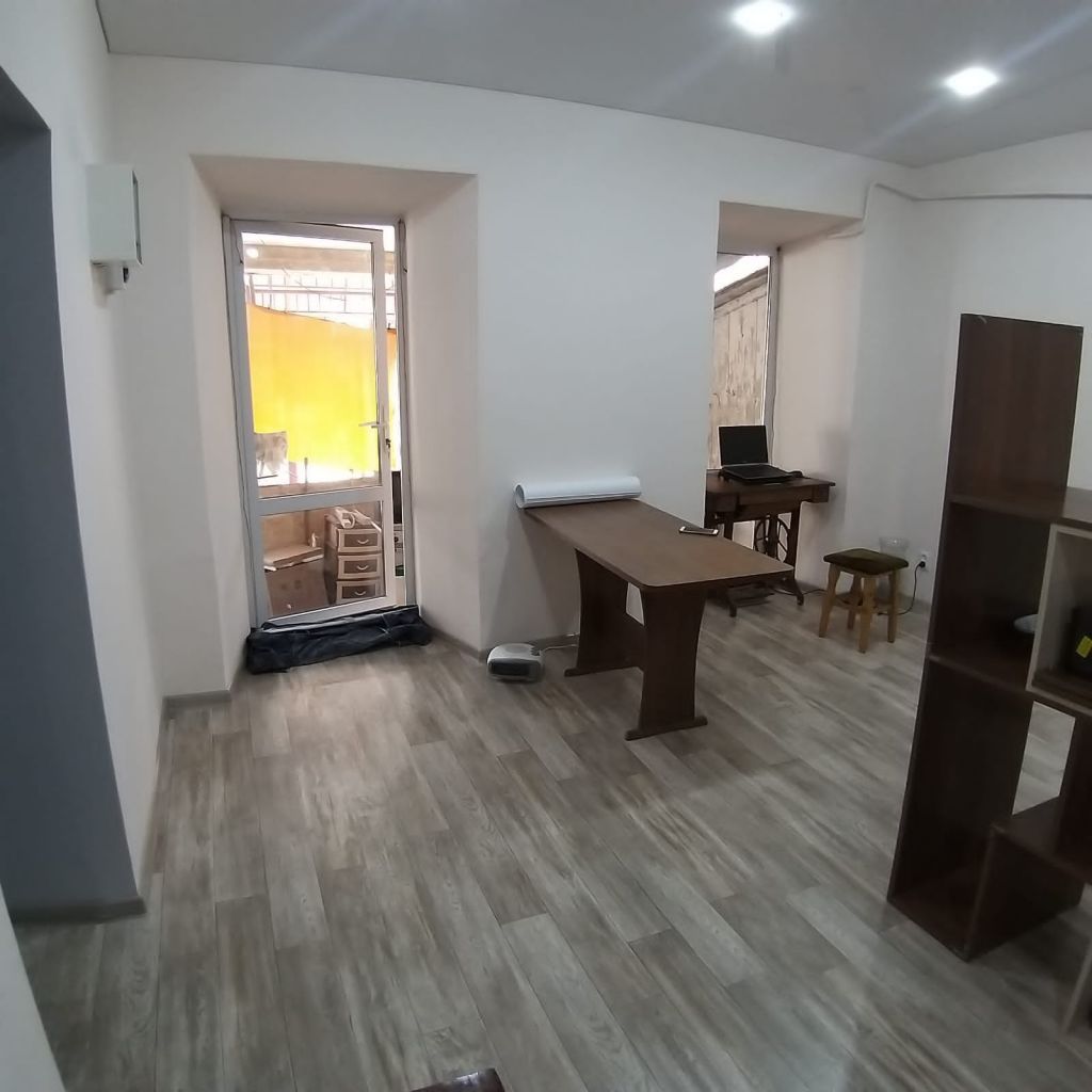 Продажа 1-комнатной квартиры, Пятигорск, Кирова пр-кт,  8