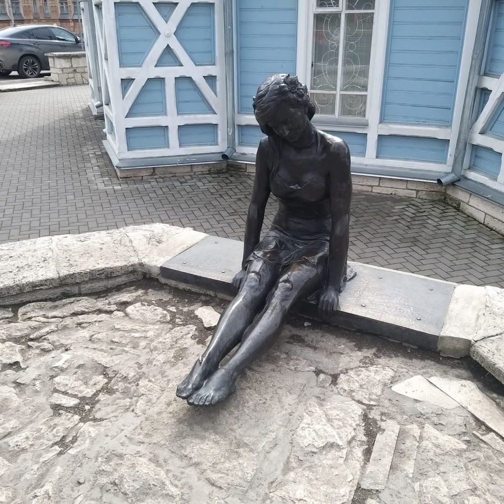 Продажа 1-комнатной квартиры, Пятигорск, Кирова пр-кт,  8