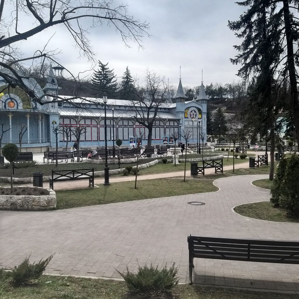 Продажа 1-комнатной квартиры, Пятигорск, Кирова пр-кт,  8