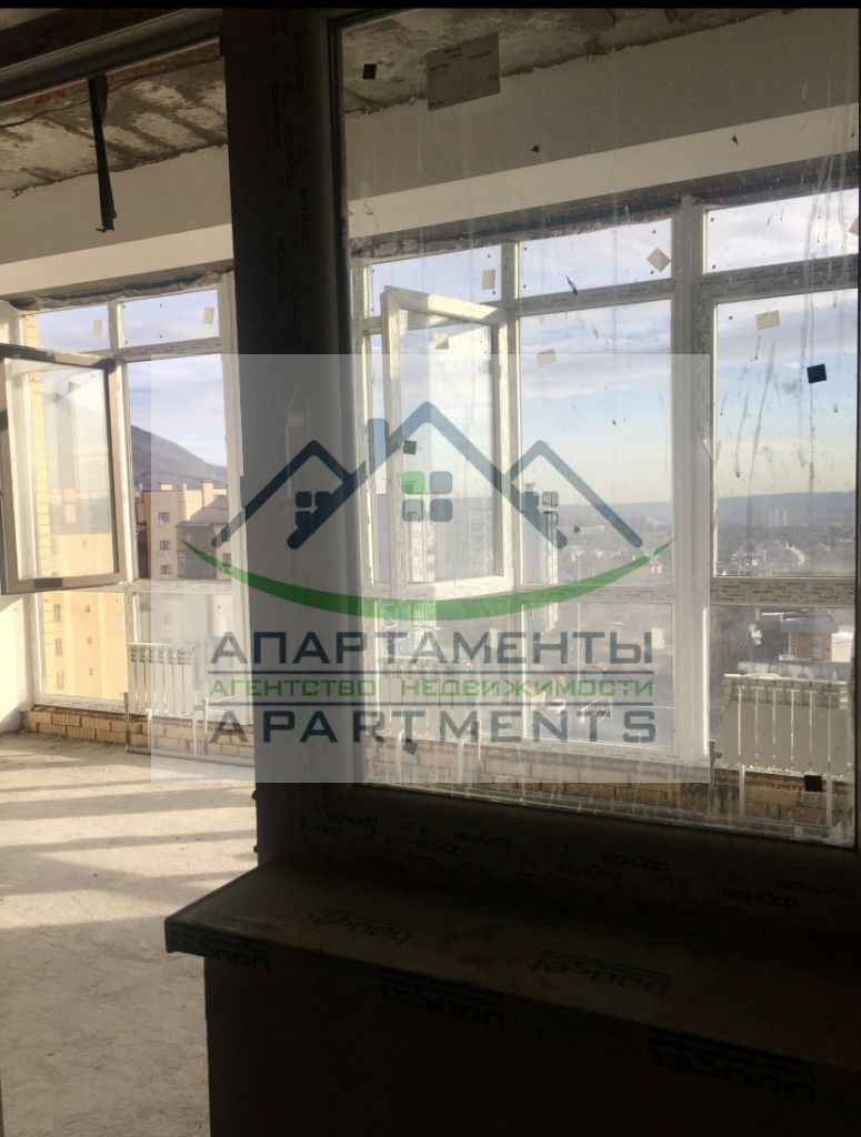 Продажа 2-комнатной квартиры, Пятигорск, Адмиральского ул,  1А