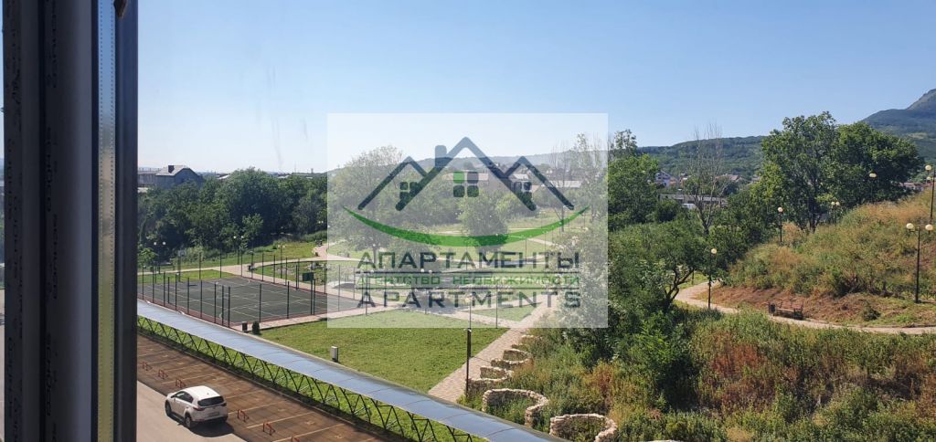 Продажа 2-комнатной квартиры, Пятигорск, Адмиральского ул,  1А