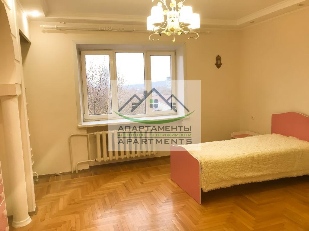 Продажа 4-комнатной квартиры, Пятигорск, Пушкинская ул,  31к5