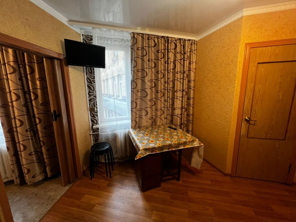 Продажа 1-комнатной квартиры, Пятигорск, Братьев Бернардацци ул,  2