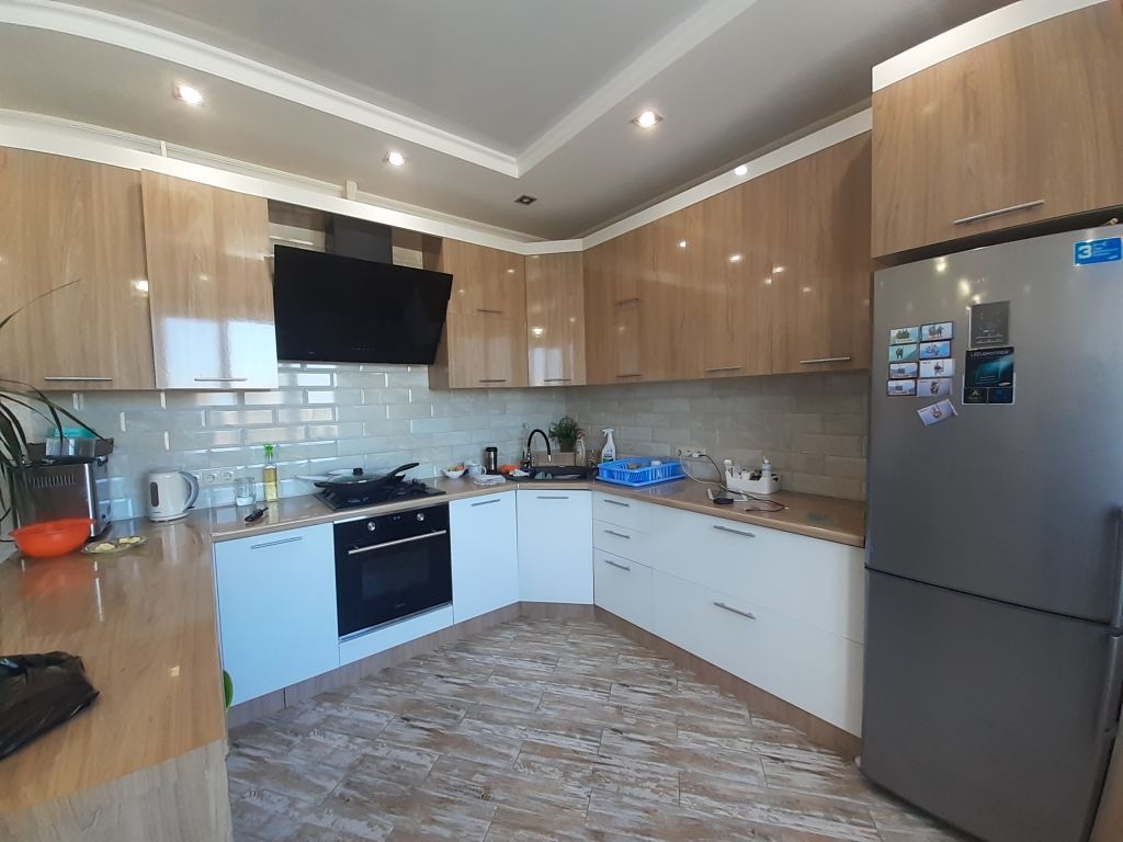 Продажа 3-комнатной квартиры, Пятигорск, Кипарисовая ул,  2к1