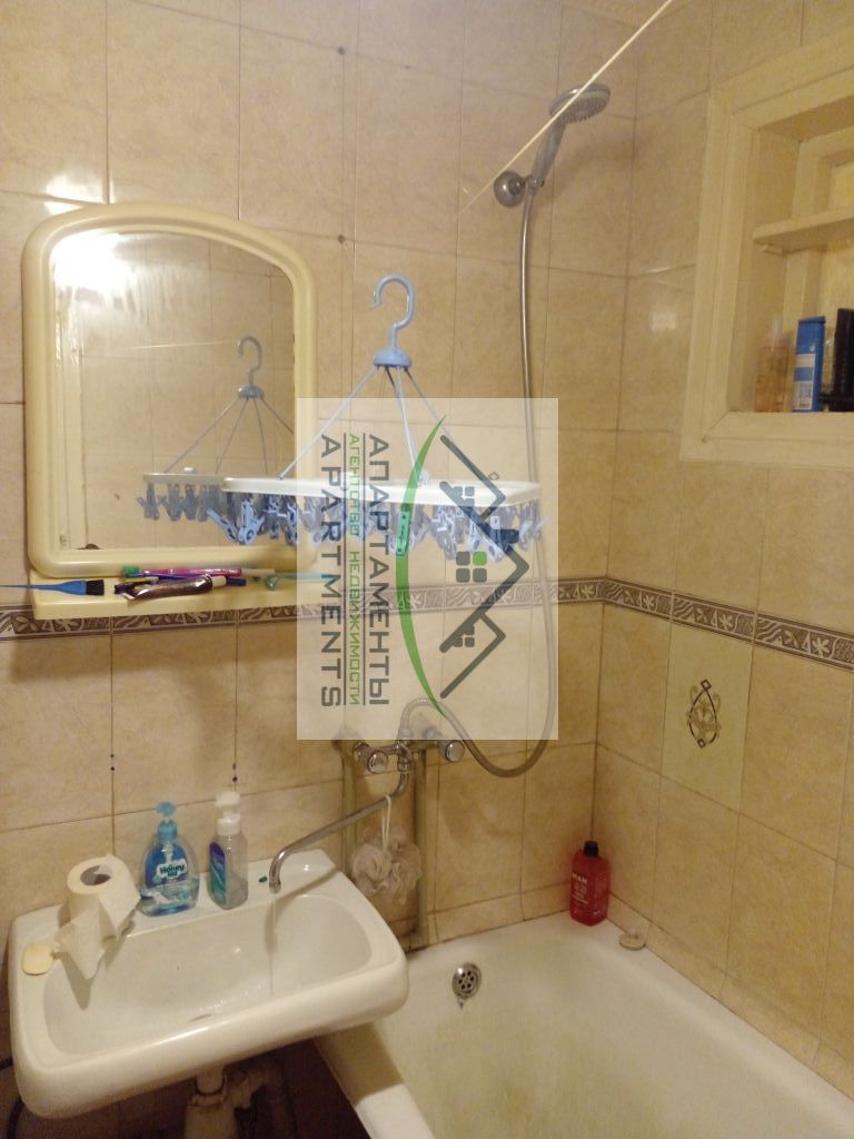 Продажа 3-комнатной квартиры, Ессентуки, Кисловодская ул,  199