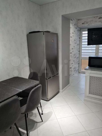 Продажа 2-комнатной квартиры, Ставрополь, Доваторцев ул,  90/7