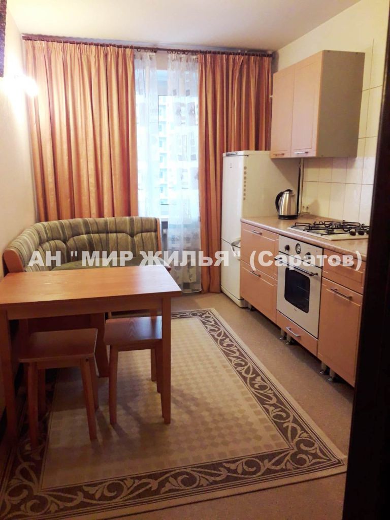 Аренда 1-комнатной квартиры, Саратов, Шелковичная ул,  64/66